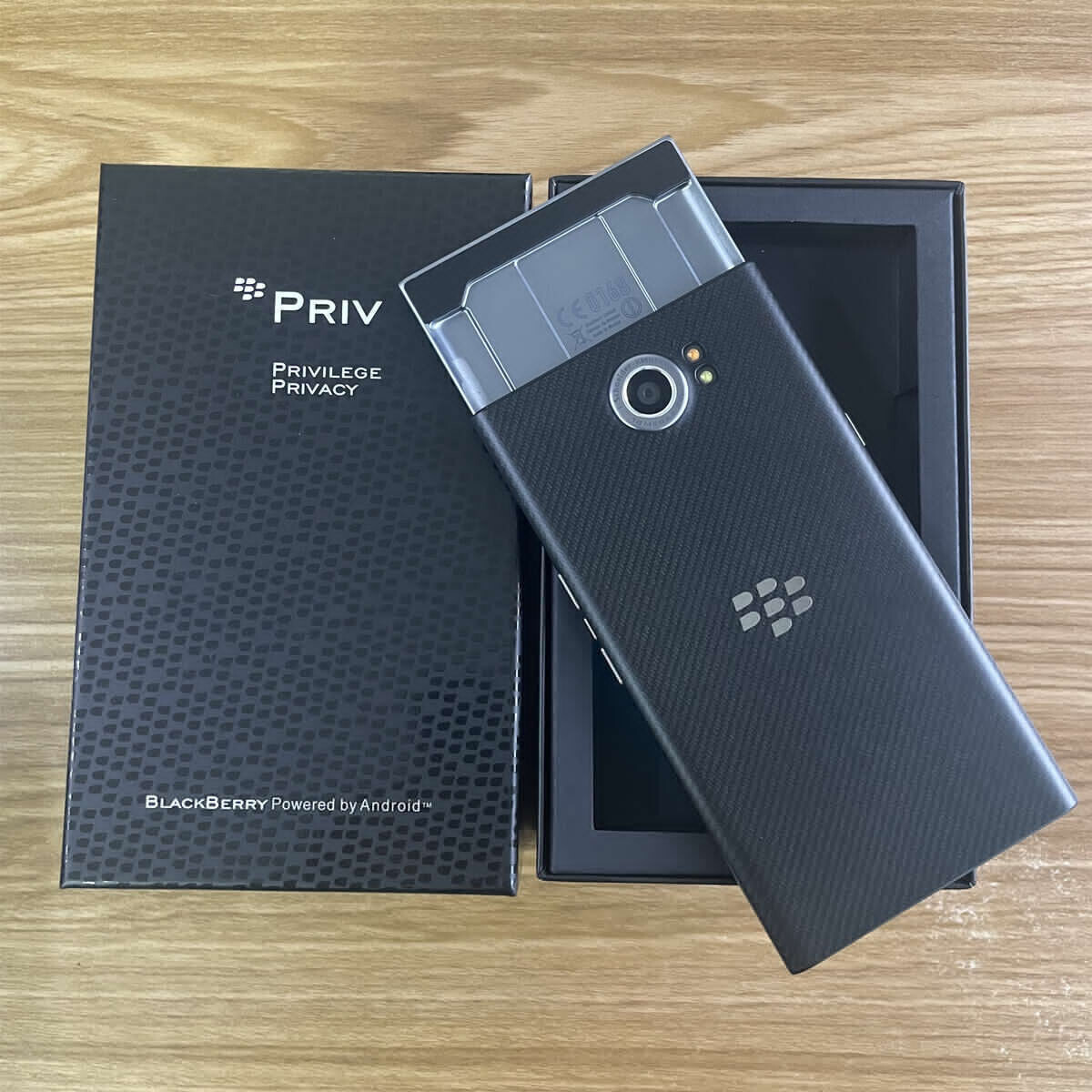 BlackBerry Priv STV100 32GB 18MP Slider 4G LTE Unlocked