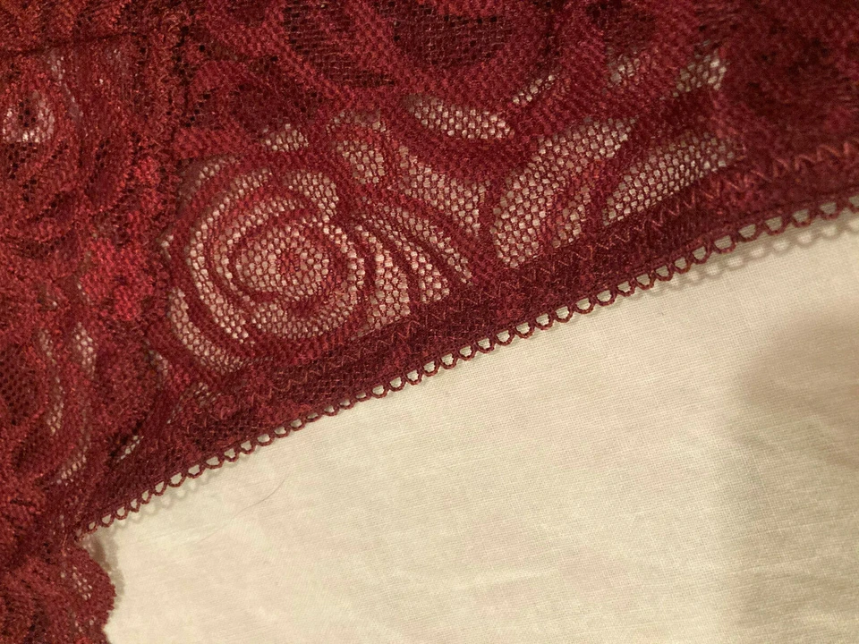 Mujer Sexy Floral Encaje Nuevo Granate Borgoña L Grande Flirtitude Tanga Panty Foto 3 de 4