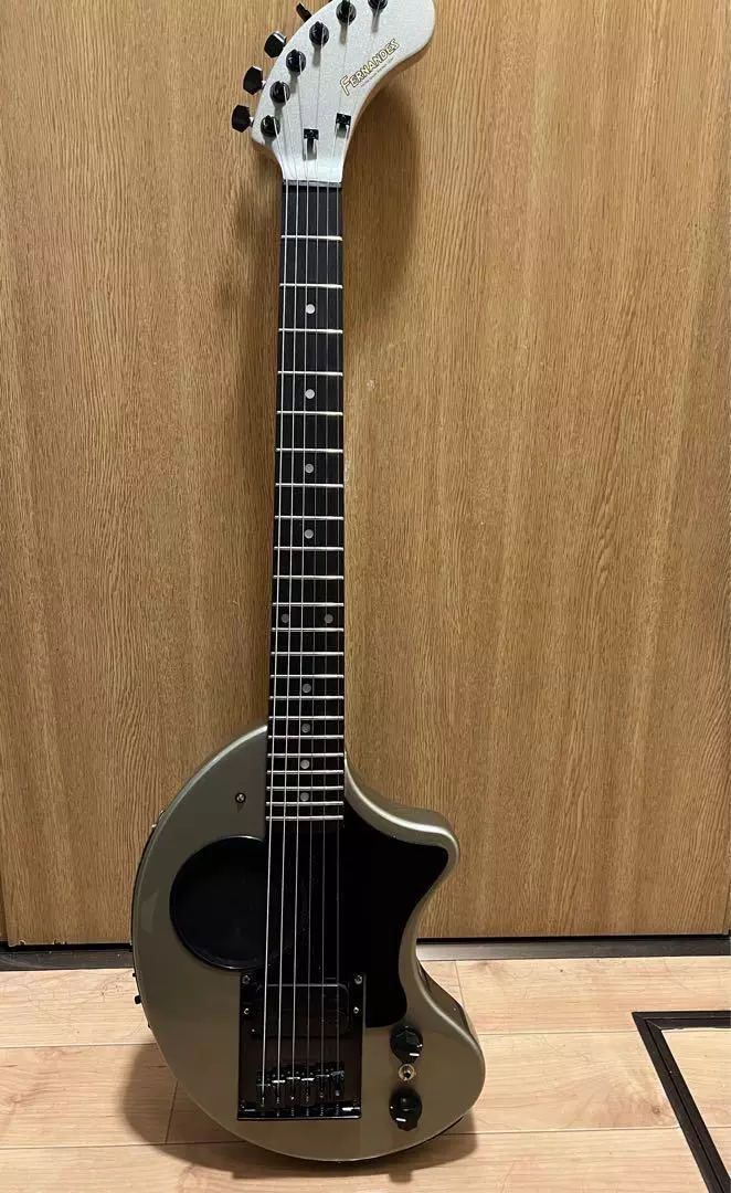 Fernandes ZO-3 DIGI-ZO Electric Guitar With Built-In Amplifier