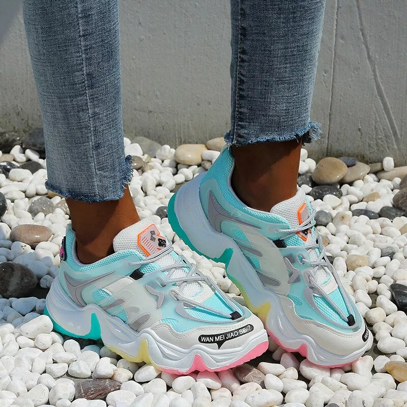 Summer hotsell tennis shoes