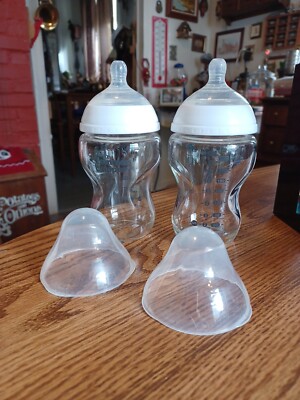 2 Tommee Tippee 9 oz. Baby Bottles - Clear 