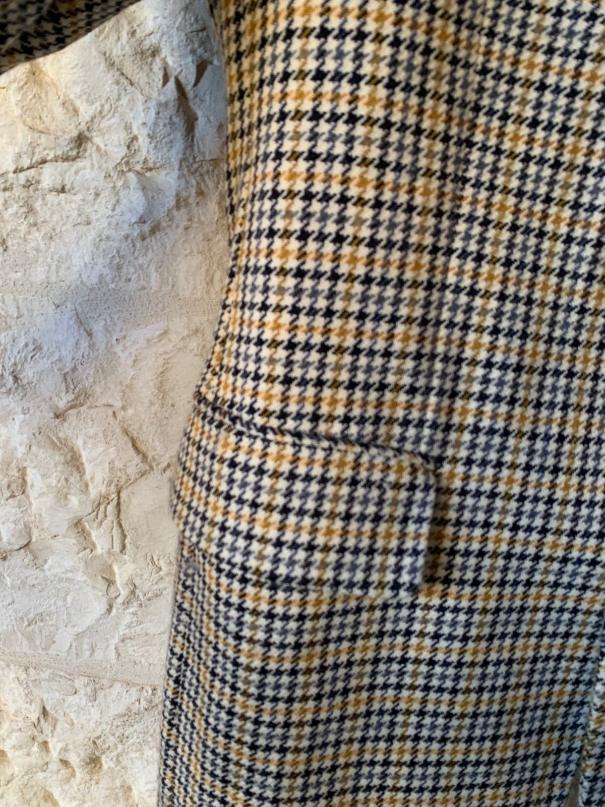 Vintage Hugo Boss Wool & Cashmere houndstooth classic jacket blazer 38R 38S thumbnail 6