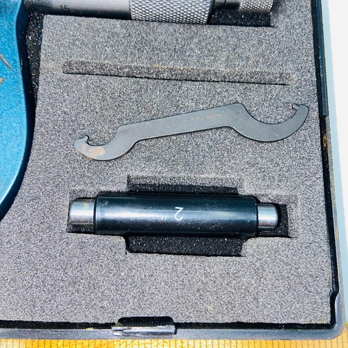 Kurt Outside Micrometer 2" - 3" Ratcheting Locking with Standard, Wrench & Case - Picture 7 of 11