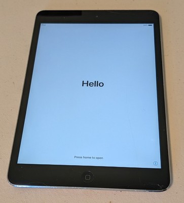 Apple iPad mini 2 A1489 32 GB, Wi-Fi, 7.9 in, Space Gray/Black