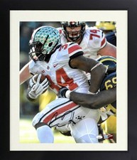Carlos Hyde signed Ohio State Buckeyes NCAA 16x20 Photo Framed-JSA Authenticated
