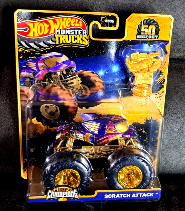 Mattel Hot Wheels Monster Trucks Trophy Champions Scratch Attack (JDV96) - New