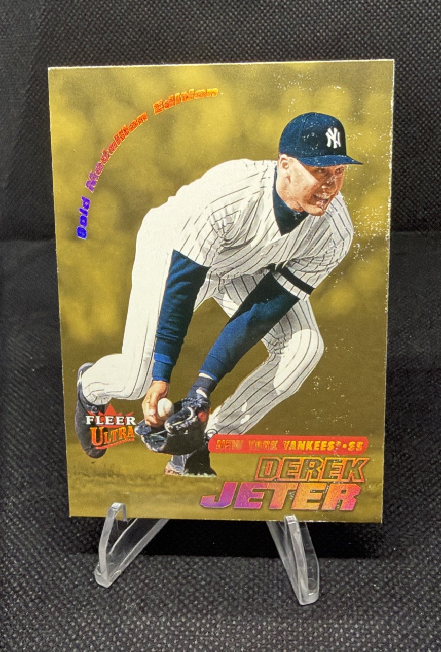 Derek Jeter 2001 Fleer Ultra Gold Medallion #2G New York Yankees