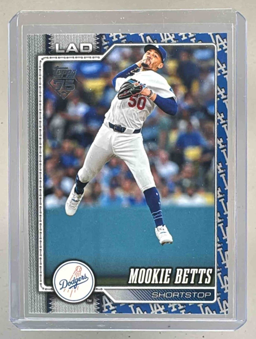 Mookie Betts 2026 Topps #41 Team Color Border Variation SP