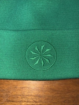 ATHLETA HEAD  START. BEANIE NEW. GREEN.  ONE SIZE