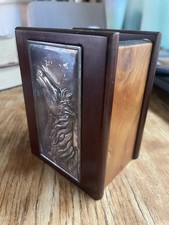 Portamatite vintage Alliani italiano in legno con rilievo testa di cavallo argento anni 70