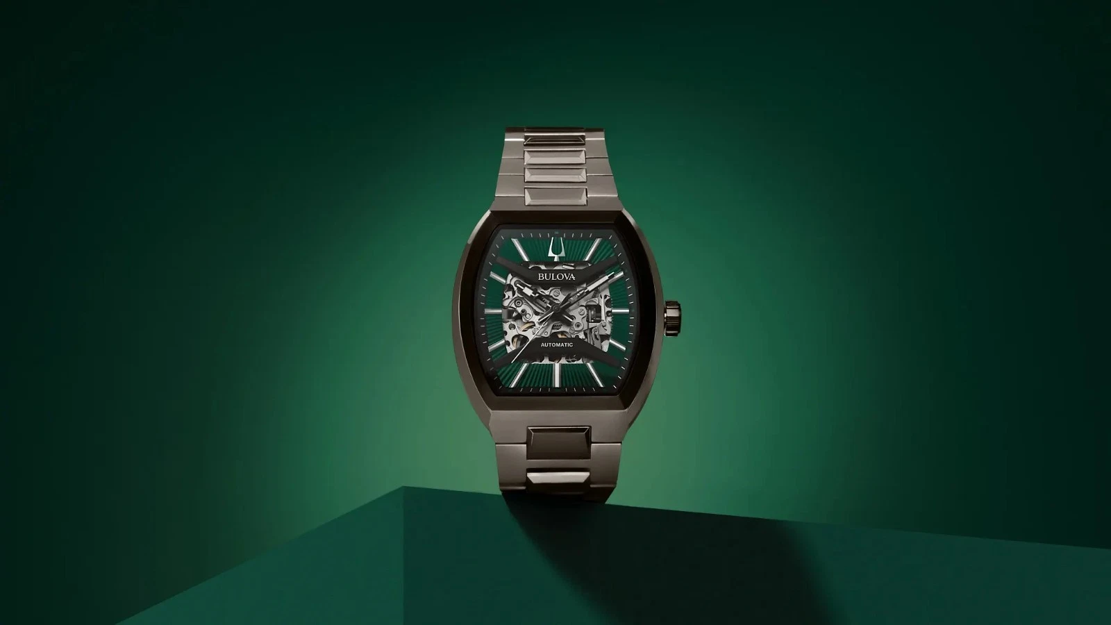 BULOVA MAQUINA MEN'S AUTOMATIC GREEN SKELETON DIAL EXHIBITION BACK WATCH 98A321 image 3