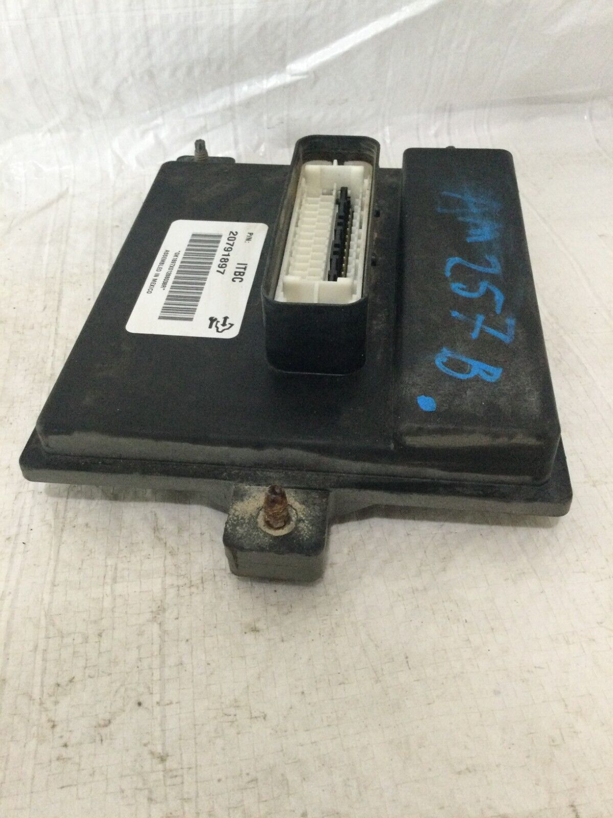 Picture 4 of 8