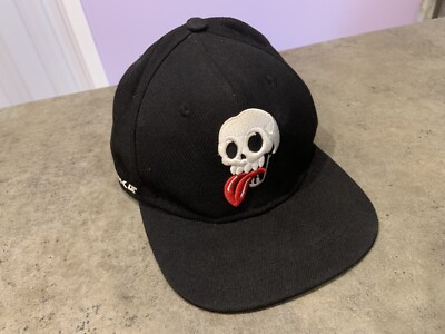 Wuke Snapback Hat Skull Tongue Adjustable Cap w/ Flipped Bill