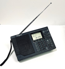 MAGNUM WR-218 Portable Digital World Band Receiver/Empfänger Radio! Top-Zustand!