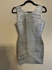 NWT $1050 Herve leger women’s size M silver foil bandage sleeveless Dress