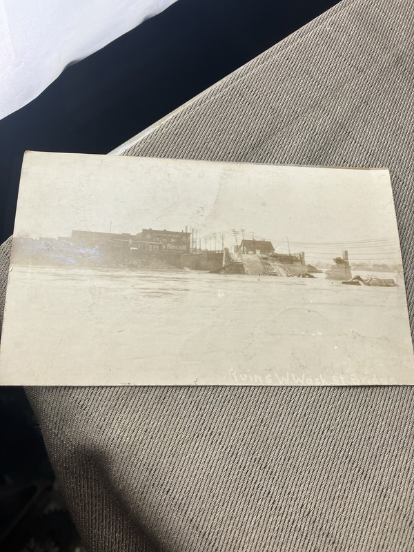 Rare RPPC UNEEDA Biscuit Factory- Real Photo-Brightwood ? New York ? Bridge