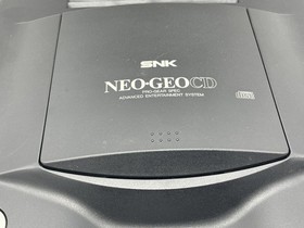 Neo Geo CD Console JUNK for Parts Power on, but the screen does not display