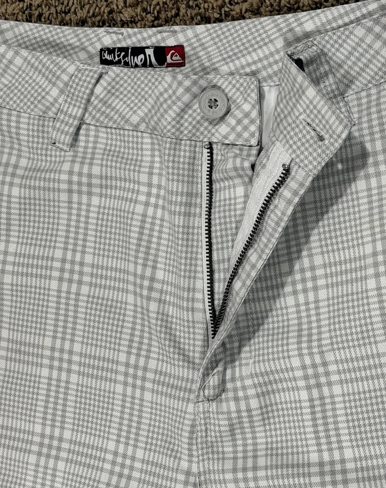 Pantalones cortos de tabla Quiksilver para hombre talla 34 crema a cuadros surf excelente RN 114199 Foto 4 de 4