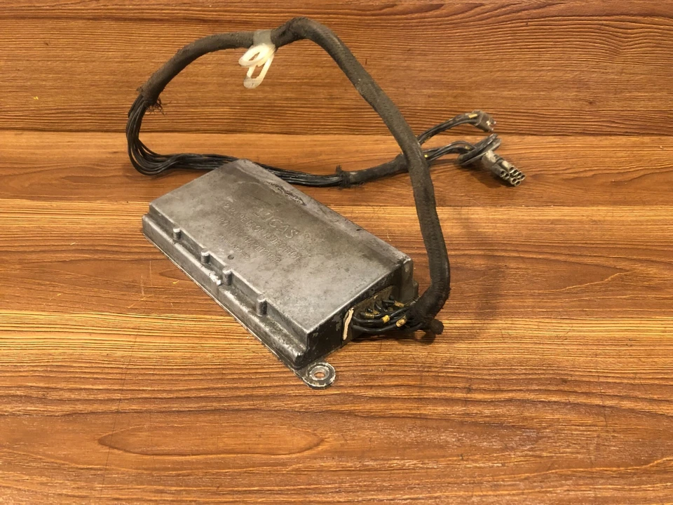 1978-1980 JAGUAR XJS V12 LUCAS MÓDULO DE CONTROLE DE INJEÇÃO DE GASOLINA COMBUSTÍVEL COMPUTADOR FABRICANTE DE EQUIPAMENTO ORIGINAL - Imagem 3 de 4