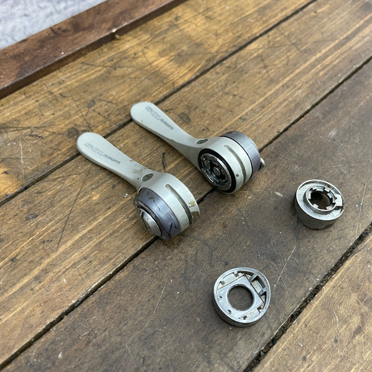 Shimano 105 Sl-1055 7 Speed Downtube Index SIS Shifters for Shimano 105 Sl-1055 7 Speed Downtube Index SIS Shifters for