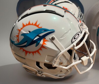 マイアミドルフィンズ　ヘルメット マイアミ ドルフィンズ スナック ヘルメット - 幅 9.25 x 高さ 10 x