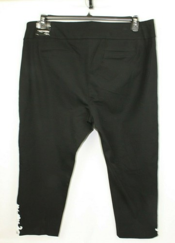 Alfani Plus Tummy Control Slim Leg Cropped Pants Size 22W Color Black - Picture 3 of 4