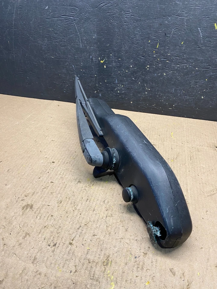 Toyota Corolla Matrix 2003 a 2009 limpiaparabrisas trasero motor OEM R8448 DG Foto 2 de 4