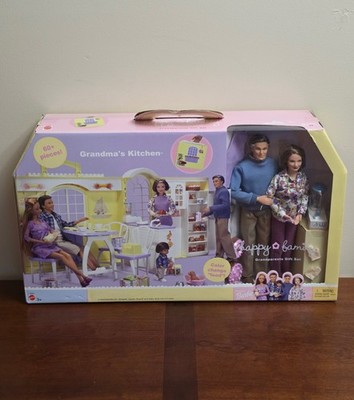 RARE Sealed Barbie Doll Happy Family Grandmas Kitchen Gift Set 2003 Mattel