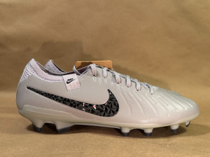Nike Tiempo Legend 10 Elite FG 30th Anniversary Pearl White (FZ1578-100, 6.5M) Nike White 6.5 US Soccer Shoes & Cleats for Men for sale | eBay main image 4
