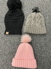 Women's Lot Of 3 Winter Hats C,C, Barnes And Noble And Unbranded Hat