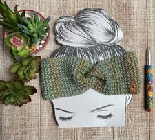 Crochet Green Headband Ear warmer Handmade 2