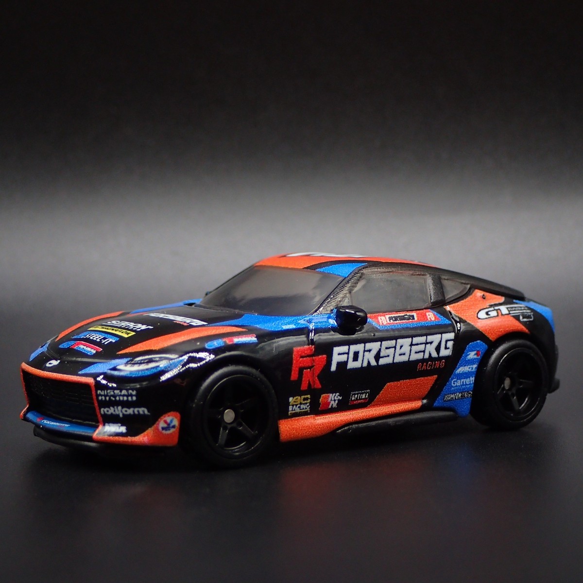 2023 - 2025 NISSAN Z FORSBERG DRIFT CAR 1:64 SCALE