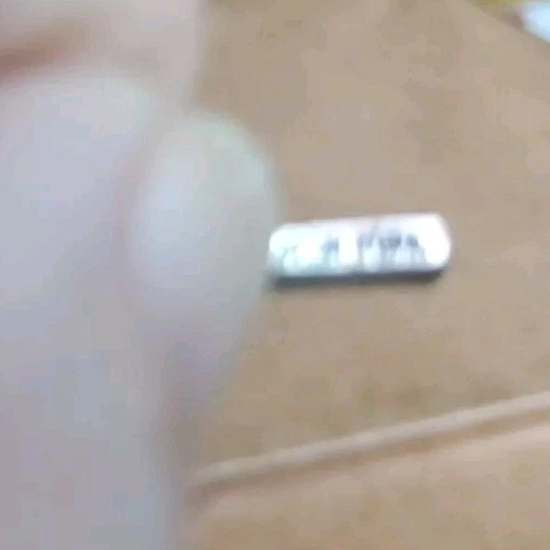 Collar Kenneth Cole 20" Piedra Aguamarina Tono Plateado Foto 4 de 4