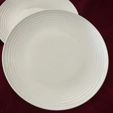 Set/2 Better Homes & Garden ~Whiteware~ 10 1/2” Round Ribbed Rings Dinner Plates
