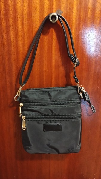 Bandolera negra para señora