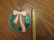 Pink Christmas Wreath Suncatcher Sun Catcher Stained Glass-style window hanging
