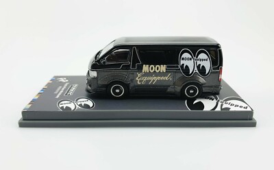 Tarmac Works 1:64 Toyota Hiace Widebody Mooneyes (Black