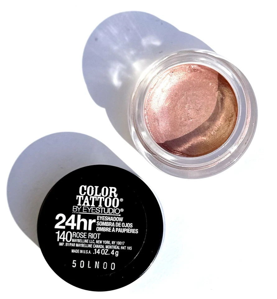 Sombra de ojos Maybelline Color Tattoo 24 horas gel crema 140 Rose Riot Foto 2 de 4