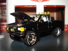 1985 TOYOTA 4X4 PICKUP TRUCK LIMITED EDITION 1/64 JL OFF ROAD WHEELS