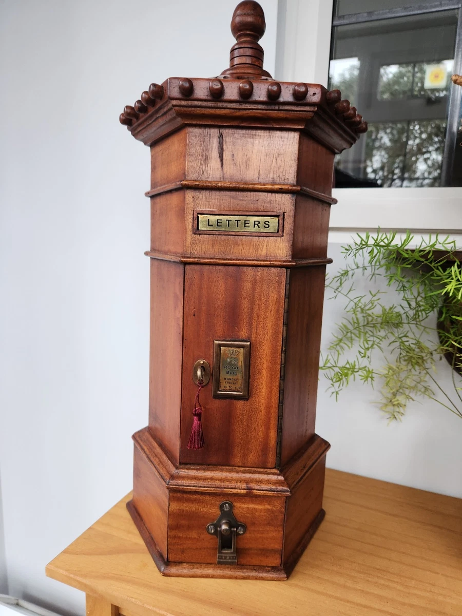 Boîte En Bois Vintage – 17-3/4 X 8-3/4 X 12-1/4 Pouces – Bon état