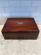 Reed And Barton Provincial Mahogany Flatware Storage Chest With Drawer
