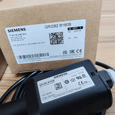 1PC Siemens QRI2B2.B180B Flame Detector New In Box