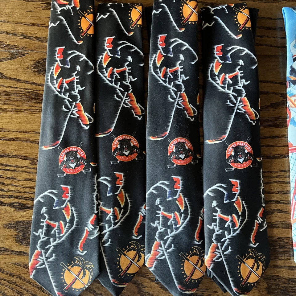 Enorme Lote 15 Corbatas NHL Para Hombre Nuevas Con Etiquetas De Colección Hockey Novedad Coloridas Foto 2 de 4