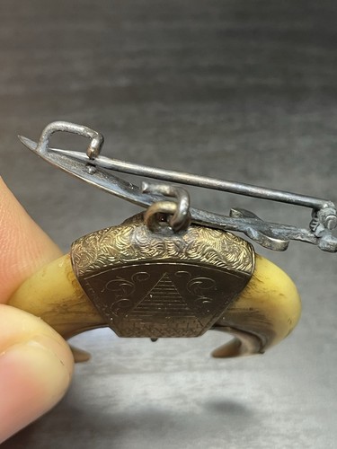 Autentico antico grande oro 14kt potentato santuario artiglio gioiello incisione ornata - Foto 4 di 7