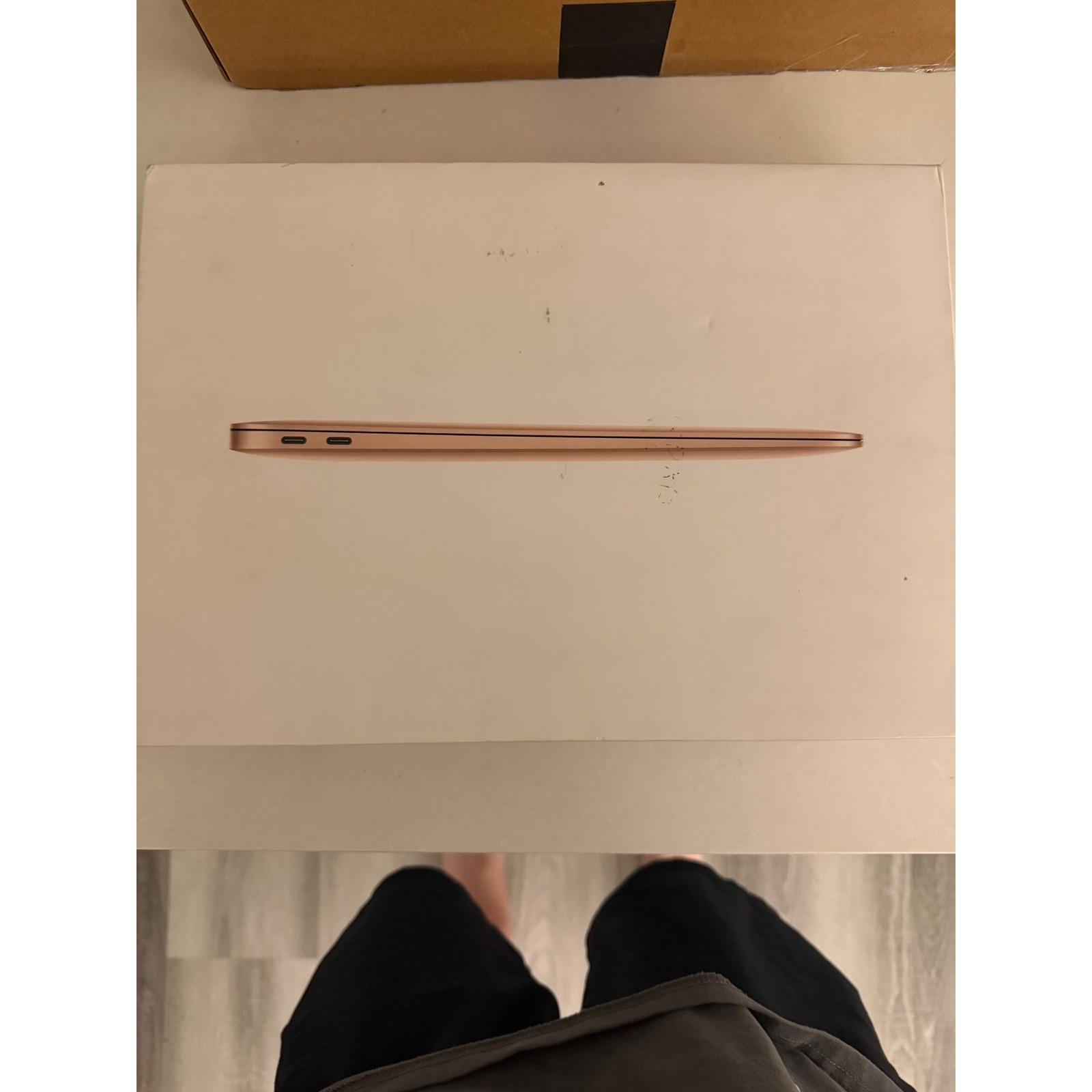 Apple MacBook Air 13-inch 2020 Gold Intel Core i3 8GB RAM 256GB SSD A2179