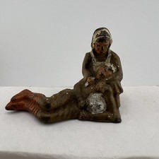 GREY IRON VINTAGE TOY SOLDIER NURSE  INJURED SOLDIER 1930s SOLID ORIGINAL