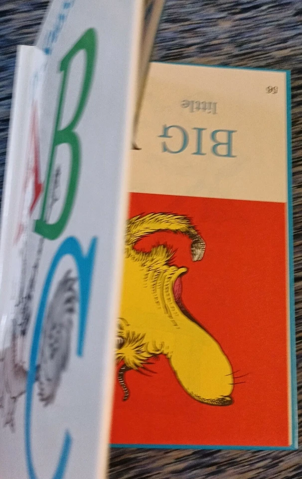*MISPRINTED* Dr. Suess's ABC (1963/ 1991 HB) *UPSIDEDOWN/BACKWARDS* **MINT** - Image 3 of 4