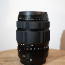 Fujifilm GF 32-64mm F/4 R LM WR Lens + Lens Bag