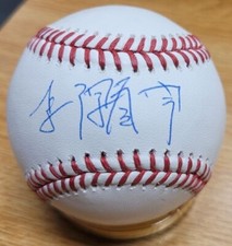 Autographed HAO-YU LEE  Official Major League Baseball w/COA