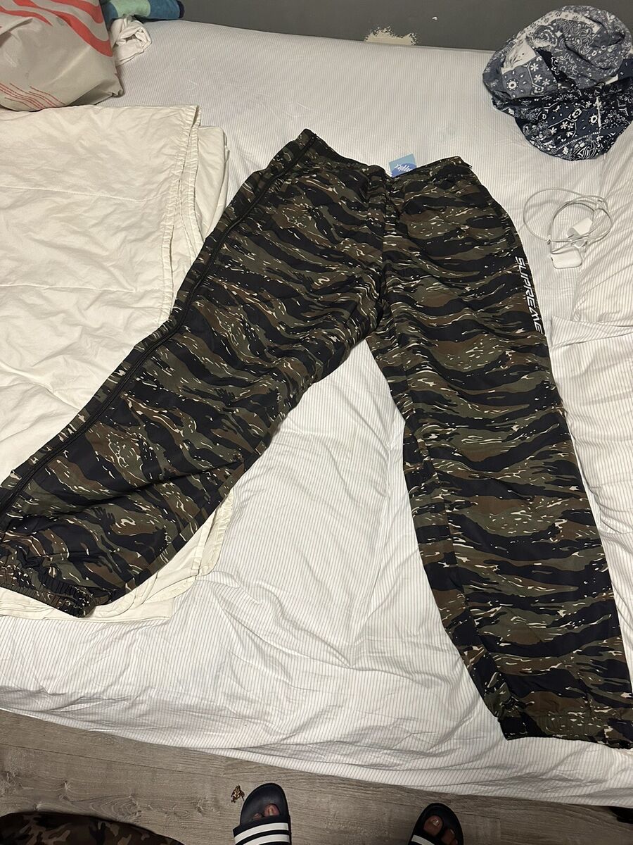 Supreme Full Zip Baggy Tiger Camo Warm Up Pants Large New Supreme Full Zip Baggy Tiger Camo Warm Up Pants Large New